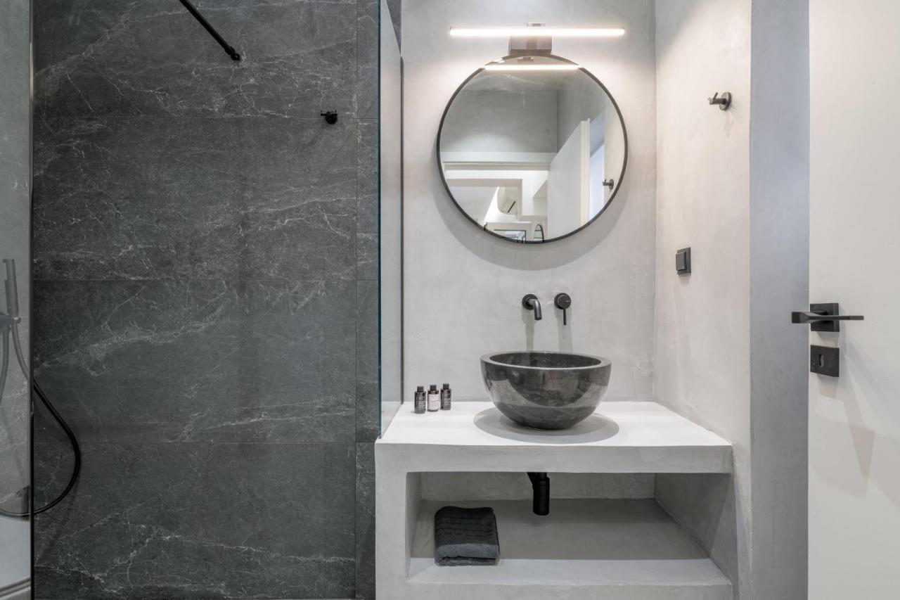 Loom Suite Downtown Афины Экстерьер фото
